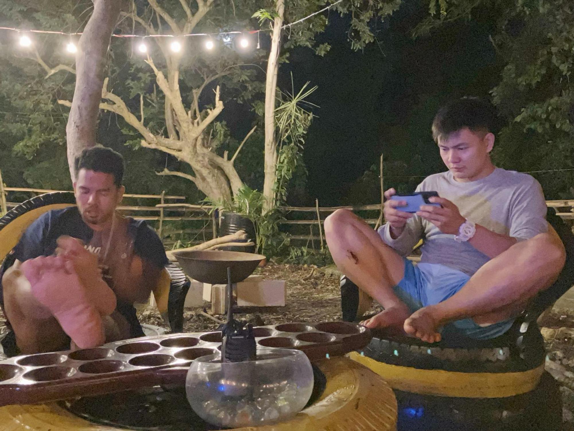 Campsarap Hostel & Resort Valencia  ภายนอก รูปภาพ